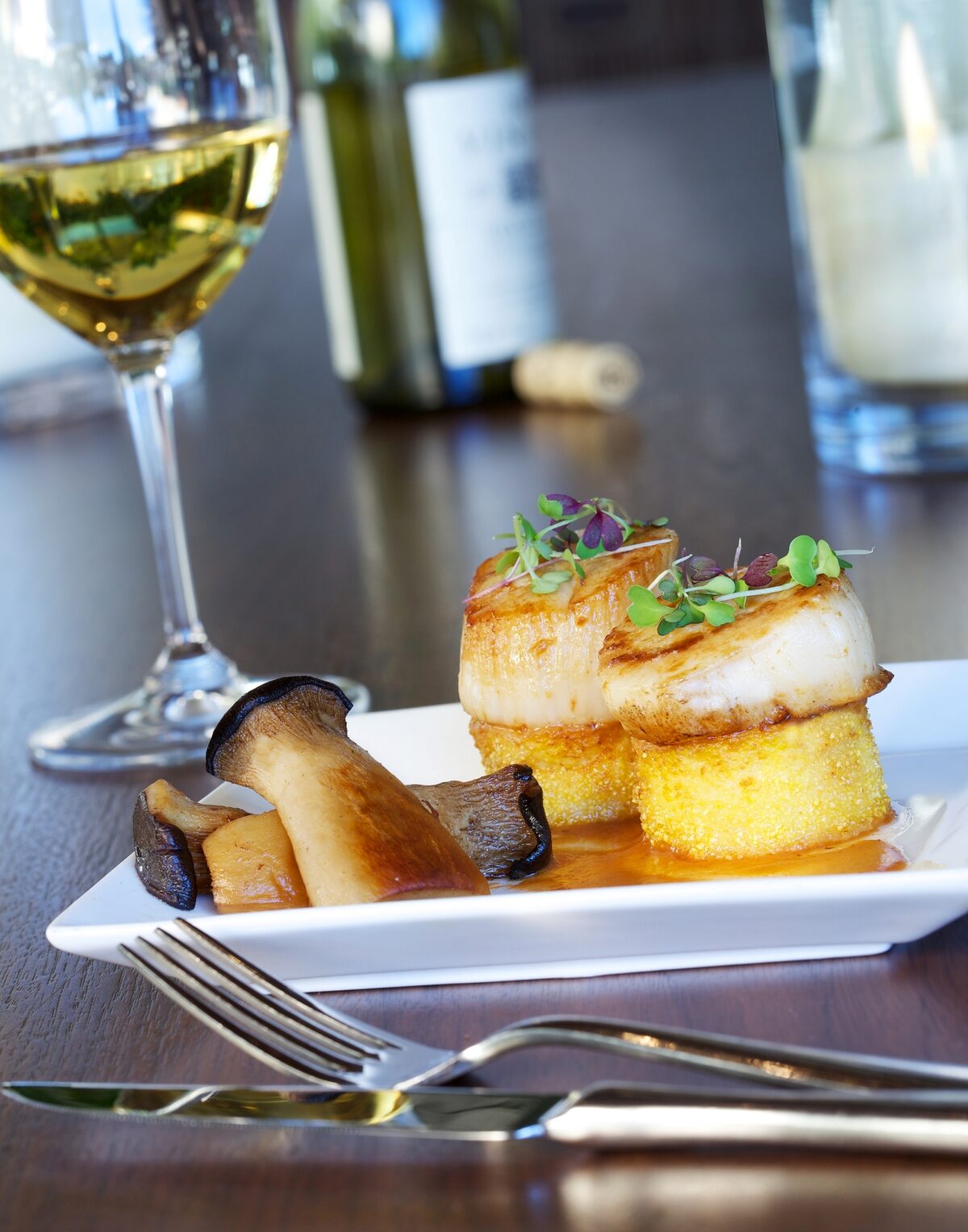 Diver sea scallops over crisp polenta with king trumpet mushrooms
